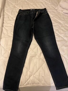 Old Navy Dark Wash Rockstar Super Skinny Jeans Extra High-Rise